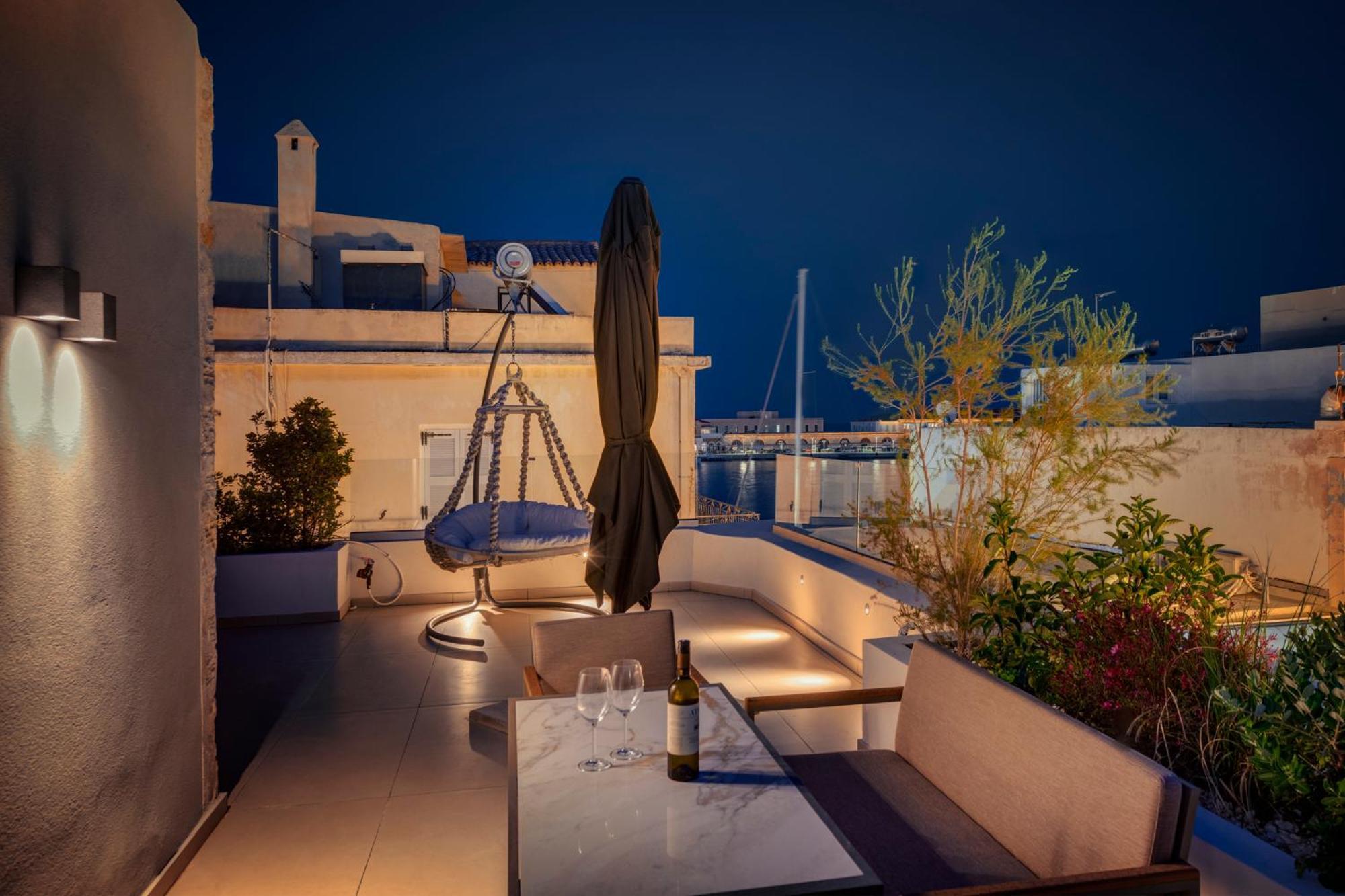 Ninemian Suites Syros แอร์มูโปลี ภายนอก รูปภาพ