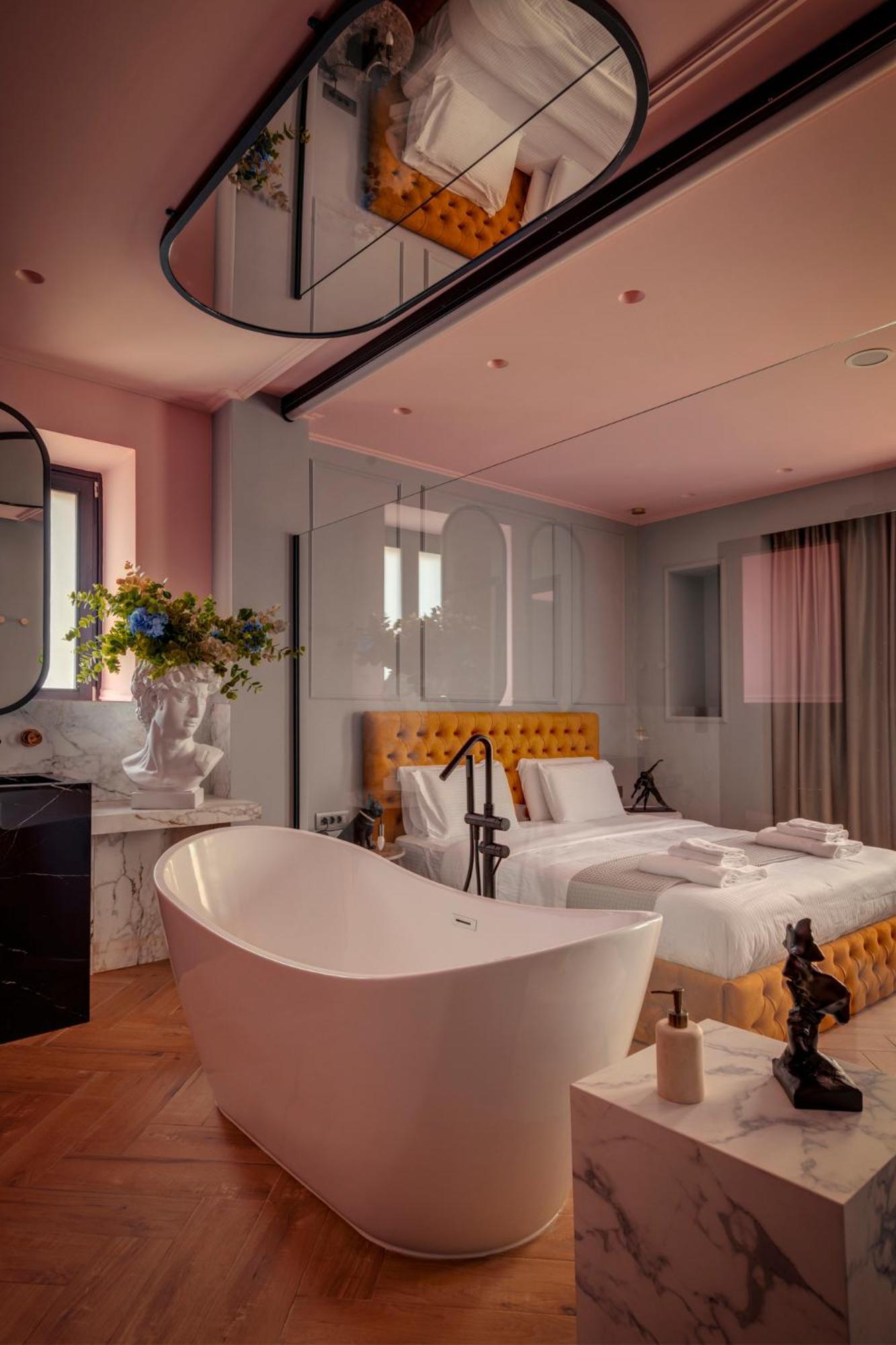 Ninemian Suites Syros แอร์มูโปลี ภายนอก รูปภาพ